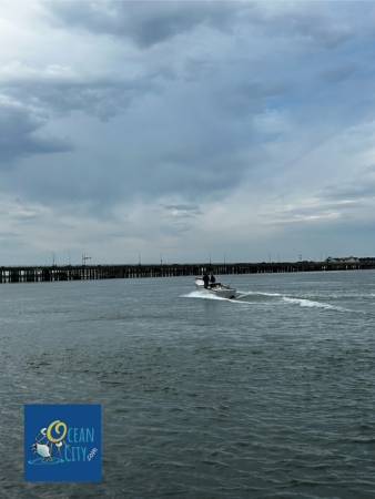 boating on the bayside