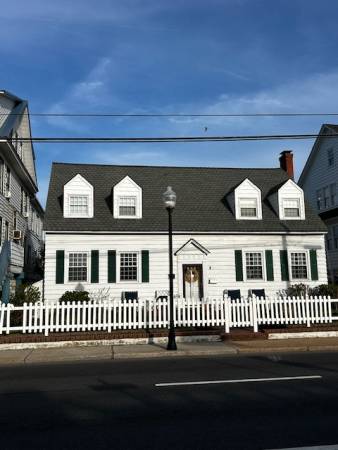 707 Baltimore Avenue