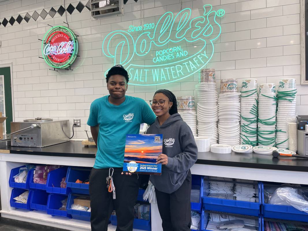 Dolles Candyland - Best Candy on the Boardwalk Editors Choice