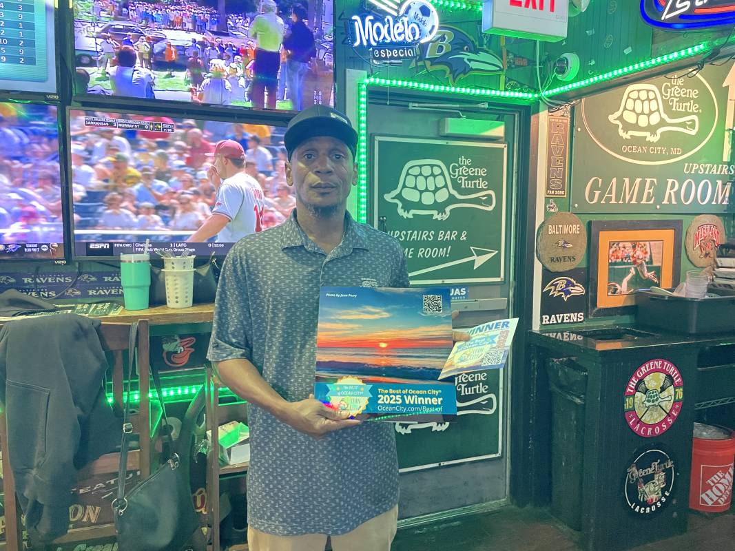 Original Greene Turtle - Best Sports Bar Voters Choice