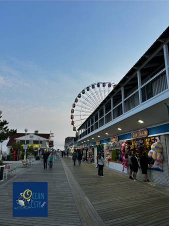 on the OC Boardwalk early evening