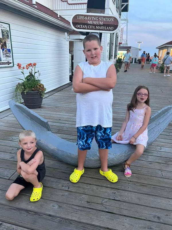 Photo Friday Boardwalk kids