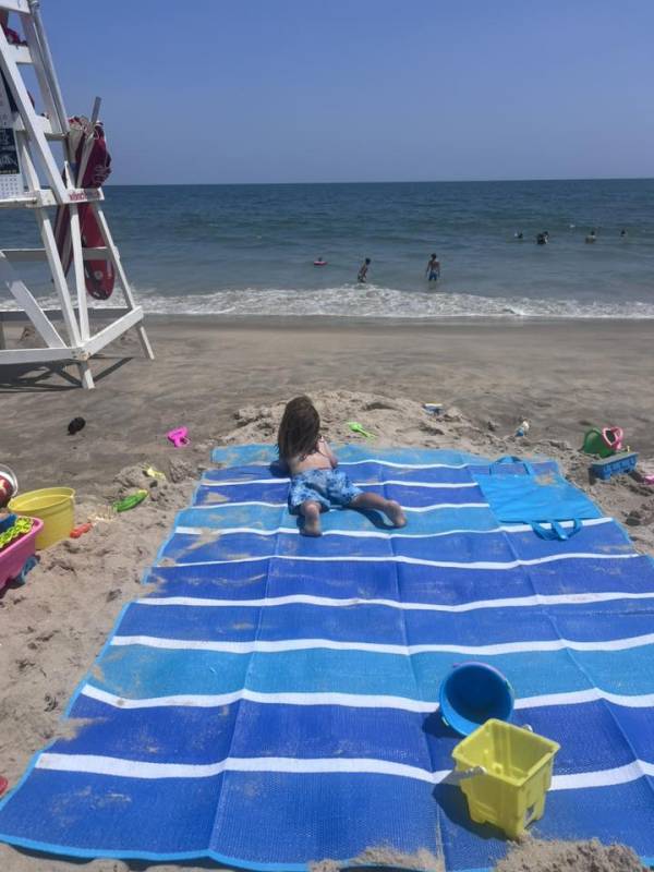 photo friday kids on beach