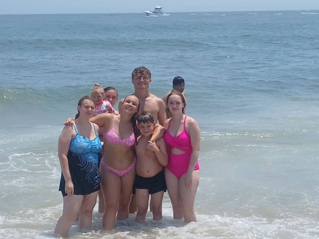 photo friday family on beach