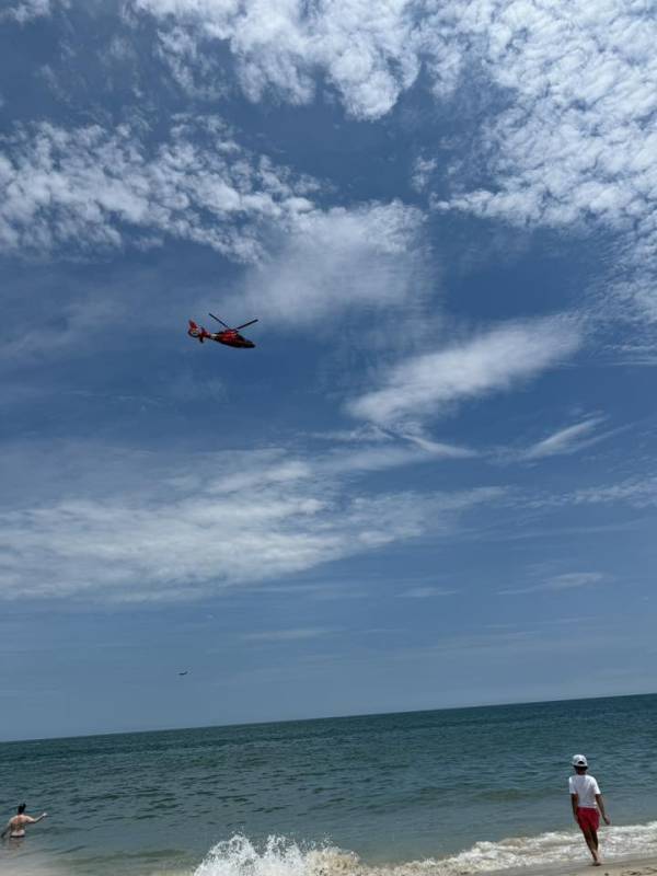 Photo friday - The Pelican Pad on 131st Coastguard having some fun