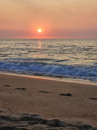Photo Friday Wendy Lou Sunrise at the beach on 88th St