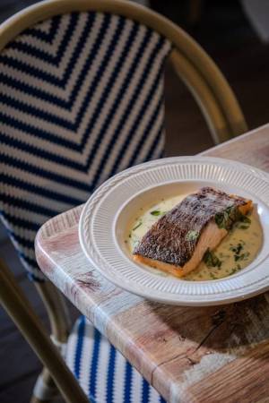 306 Dorchester St2 300x450