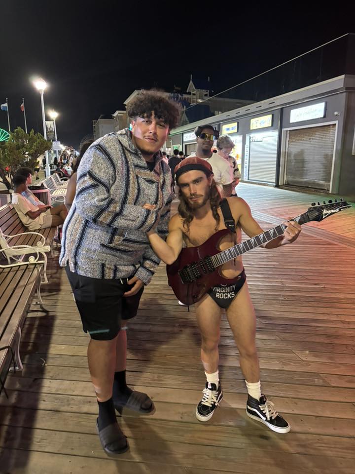 Photo Friday Arianna Smith My boyfriend and Speedo man!!!