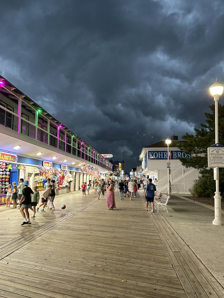 photo frday Jane Getz Taken Thurs July 31, 2025 around 8pm at the beginning of the boardwalk.