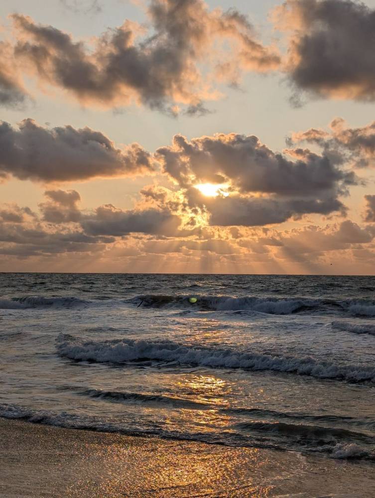 photo Friday Jason Holleran Sunrise at 26th Street, 8:8:25.