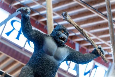 old pro 136th st indoor 040425 34 450x300