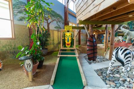 old pro 136th st indoor 040425 50 450x300