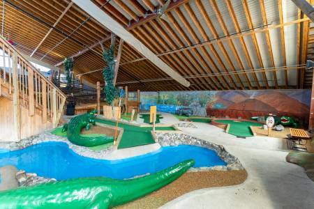 old pro 136th st indoor 040425 58 450x300