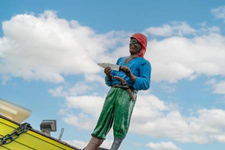 old pro 136th st outdoor 040425 07 450x300