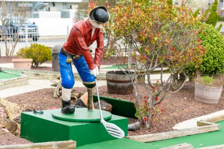 old pro 136th st outdoor 040425 11 450x300