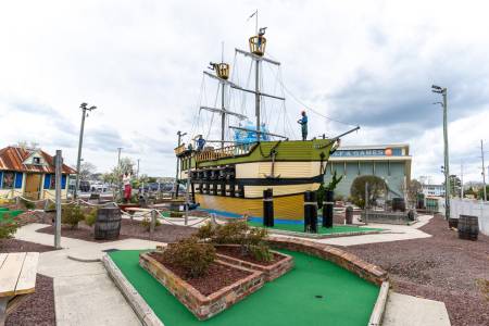 old pro 136th st outdoor 040425 14 450x300