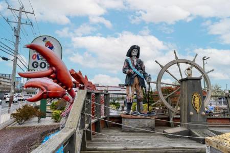 old pro 136th st outdoor 040425 16 450x300