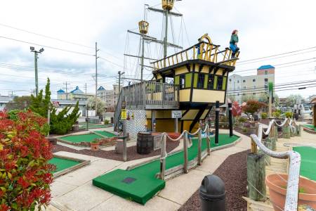 old pro 136th st outdoor 040425 18 450x300