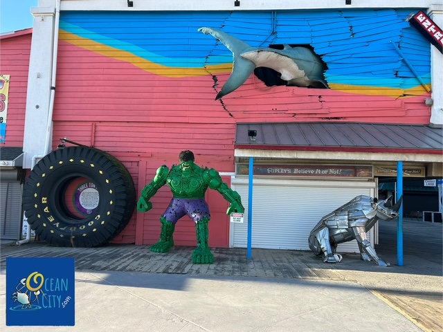 photo ops on boardwalk