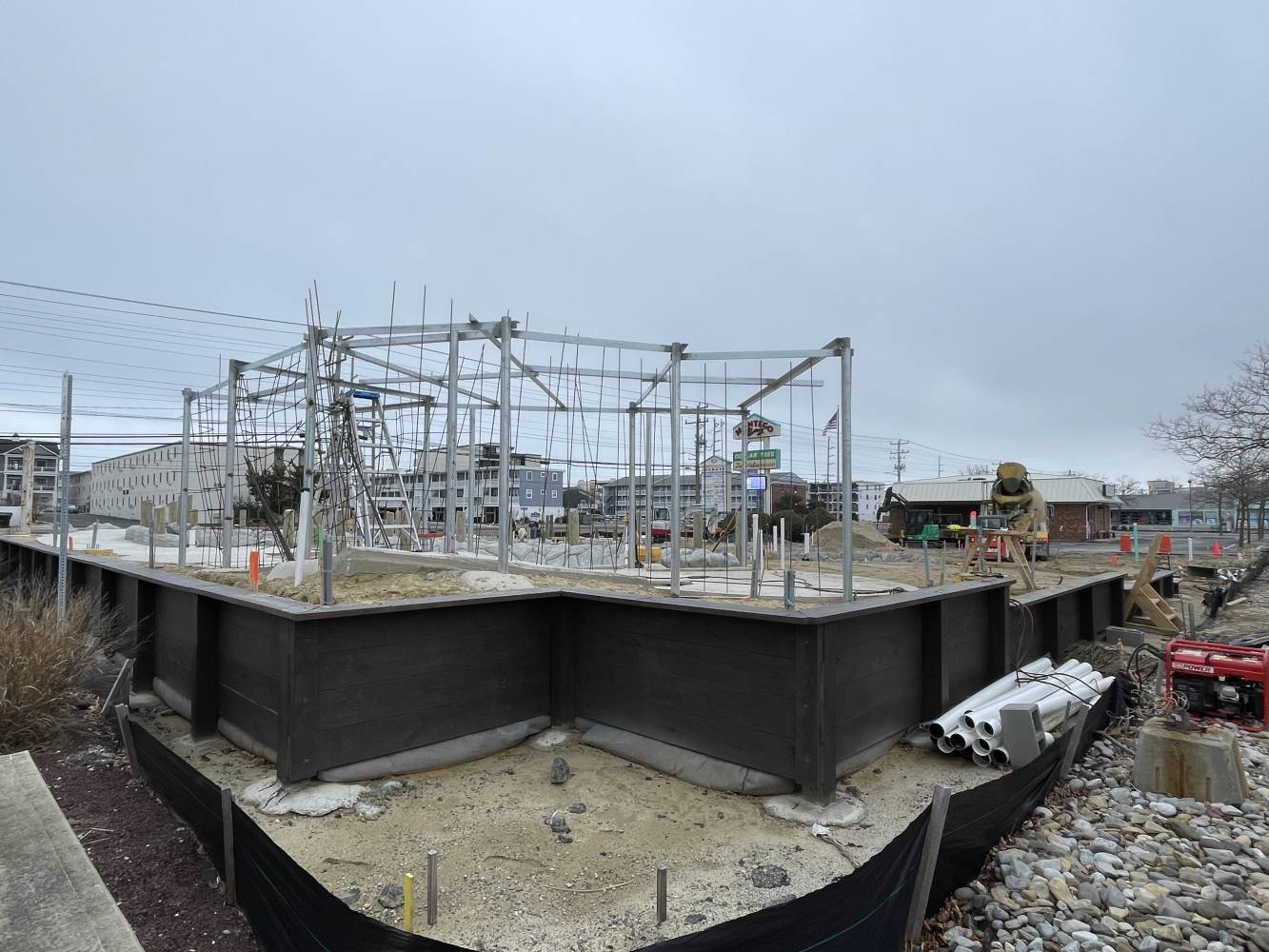 New Island Golf on 129th St construction begins