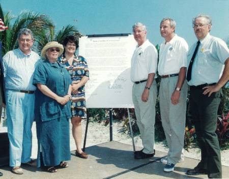 Signing of the first Comprehensive Conservation Management Plan (CCMP) in 1999.