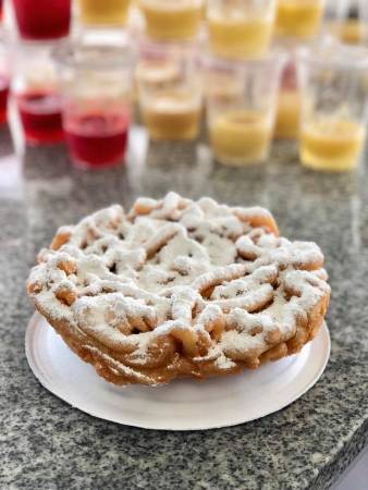 golden plate funnel cake 338x450