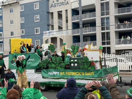parade float 2