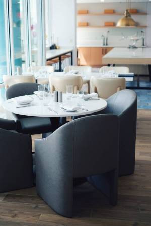 675473680 1998525058492684 7254175856179992310 n 300x450