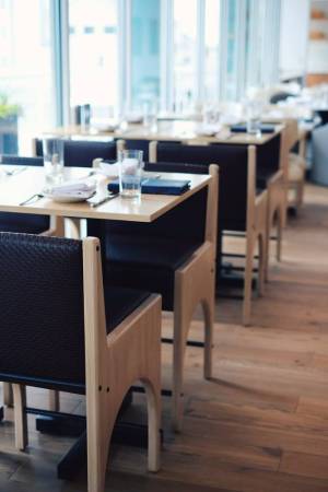 678015011 1998525088492681 4833077406418886015 n 300x450